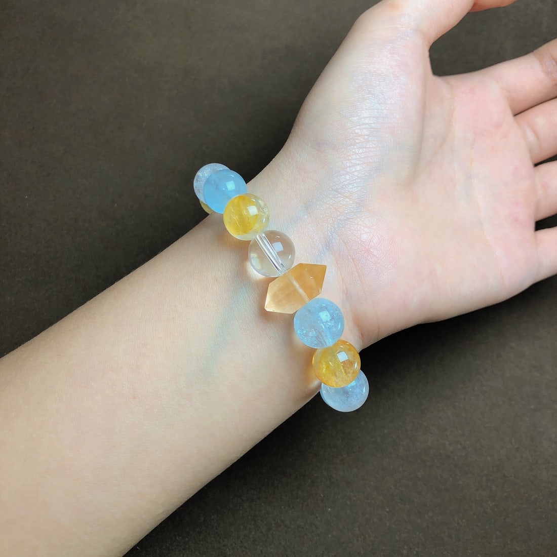 An Exquisite Crystal Bracelets - 7