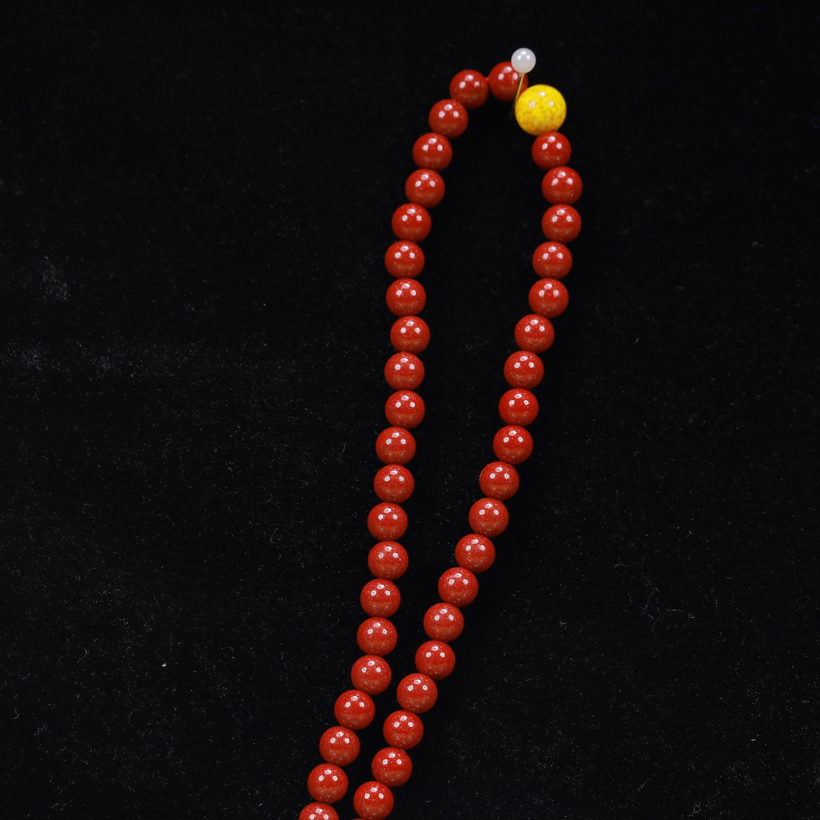 An Exquisite Cinnabar Lotus Pattern Pendant - 3