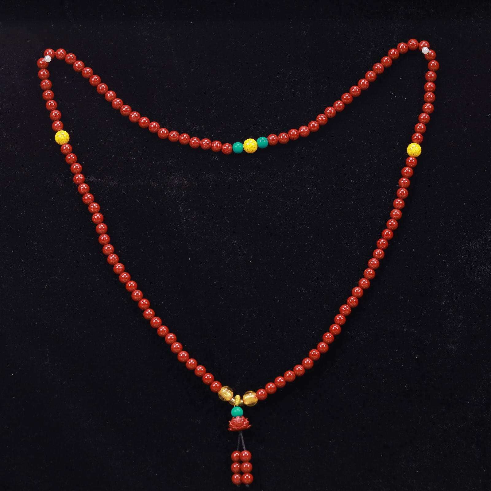 An Exquisite Cinnabar Lotus Pattern Pendant - 5