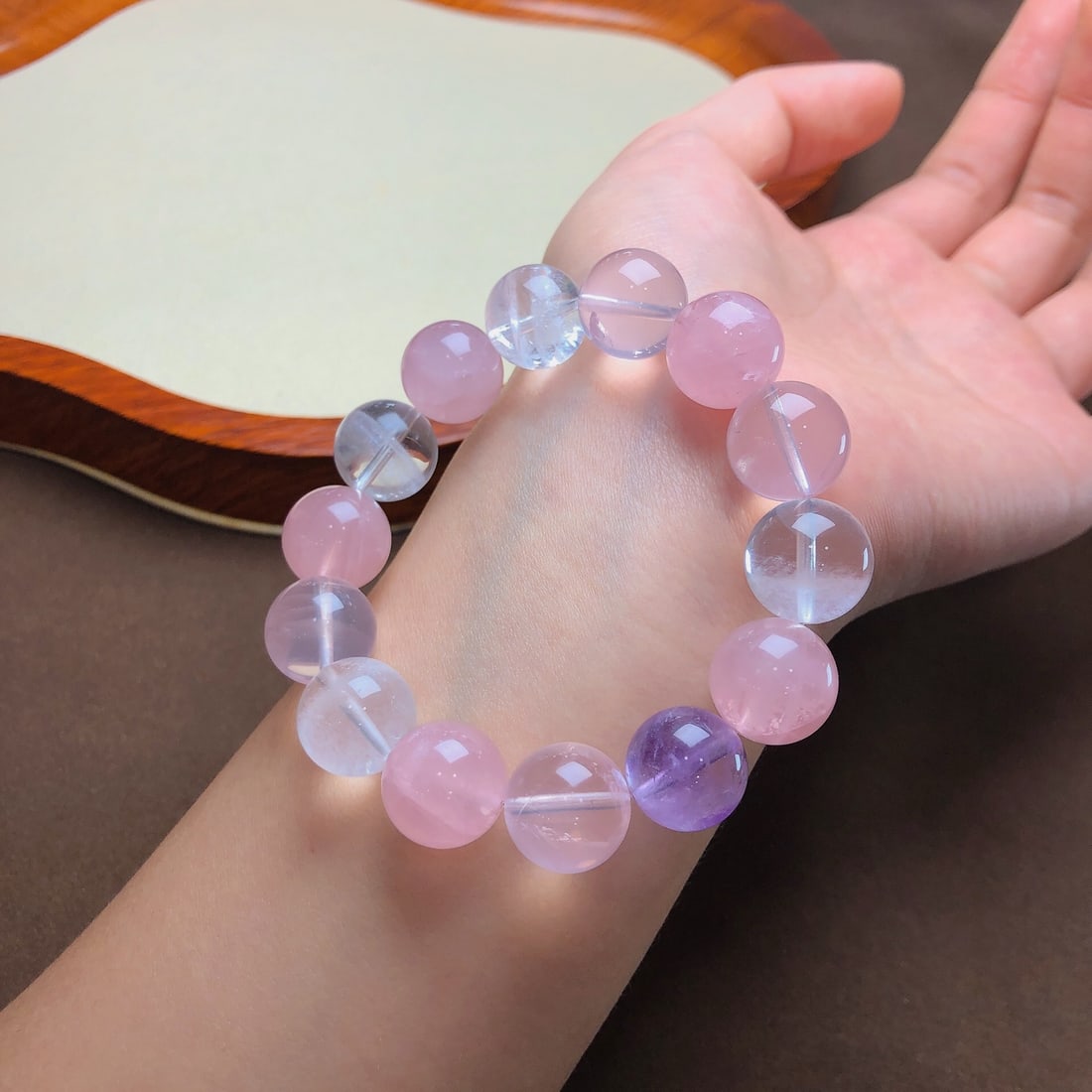An Exquisite Crystal Bracelets - 4