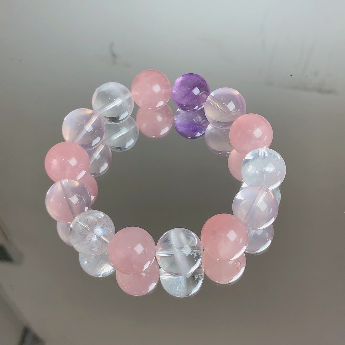 An Exquisite Crystal Bracelets - 9