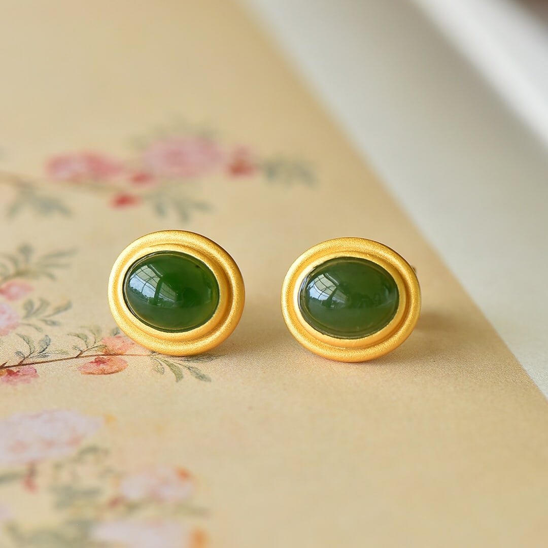 A Pair of Exquisite Sterling Silver-Gold Plated Inlaid Jasper Earrings: A Pair of Exquisite Sterling Silver-Gold Plated Inlaid Jasper Earrings,Size:0.3inx0.4in 一对纯银镀金镶碧玉耳环