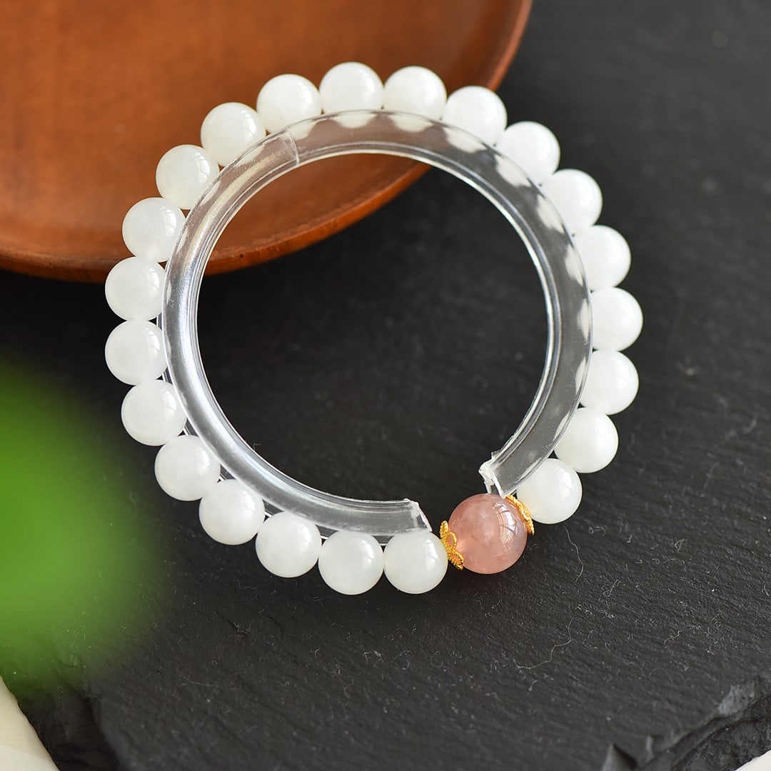 An Exquisite White Jade Bracelets - 2