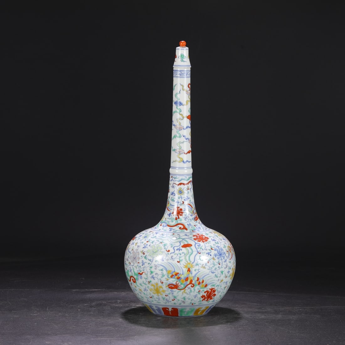 An Exquisite Doucai Lotus Pattern Phoenix Pattern Vase - 6