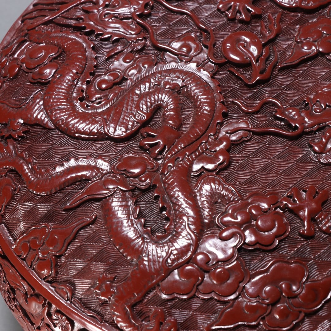 An Exquisite Carved Red Lacquer Dragon Pattern Lotus Pattern Box - 3