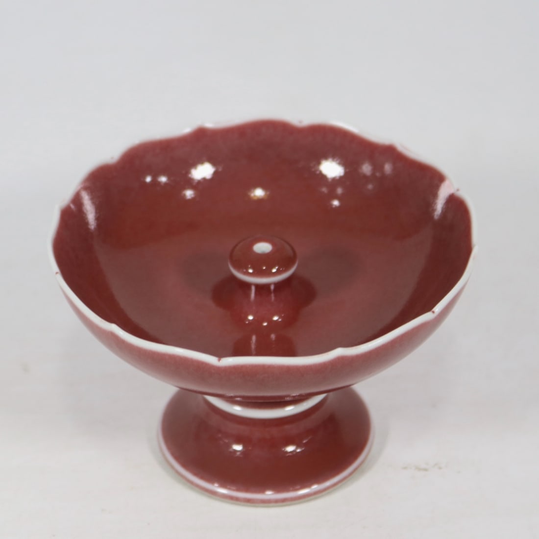 An Exquisite PeachBloom-Glazed Candlestick - 2