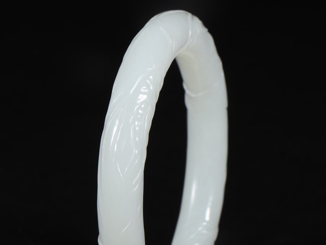An Exquisite White Jade Bracelets - 6