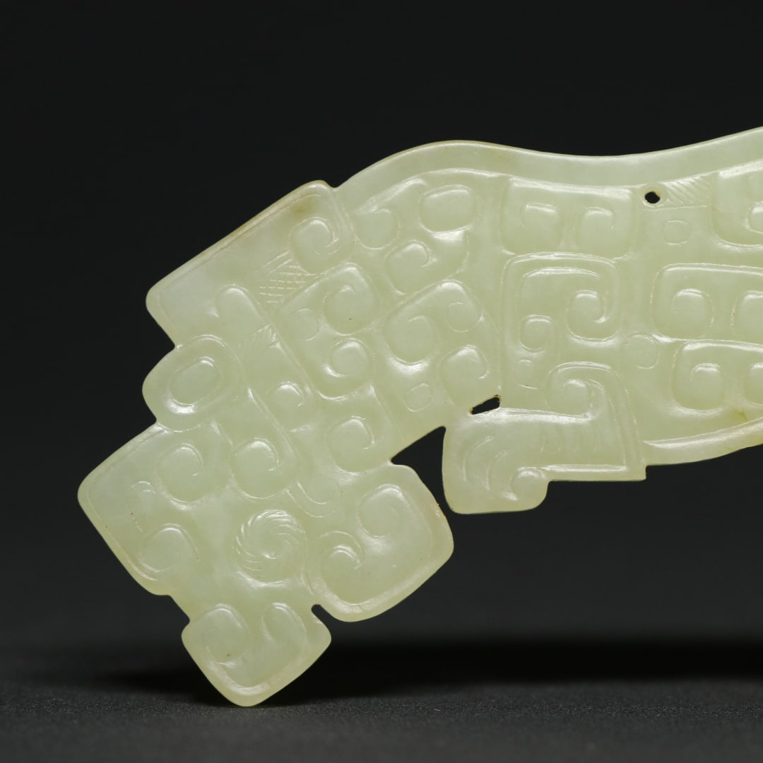 An Exquisite White Jade Dragon Pattern Pendant - 5