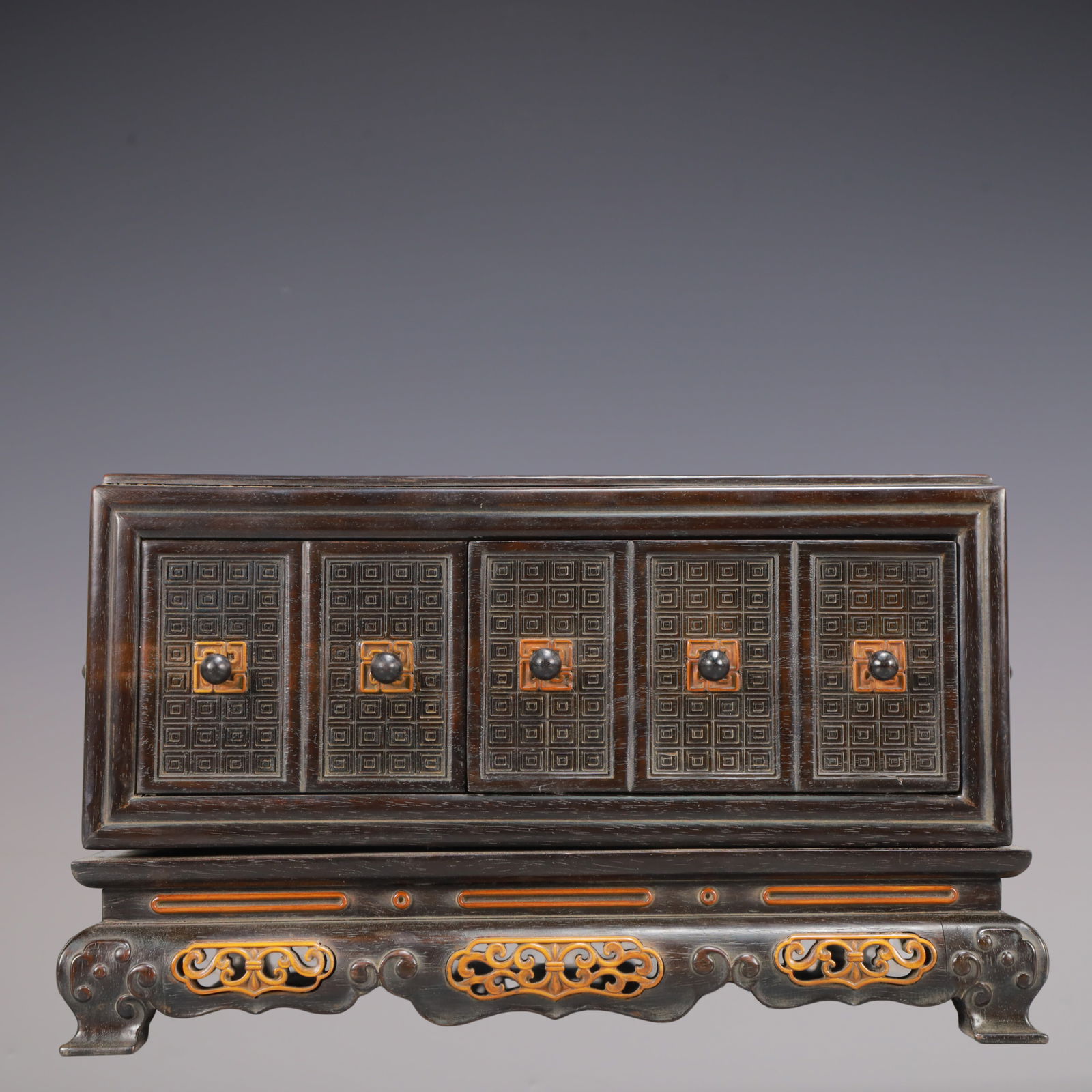 A Exquisite Zitanwood Bats Pattern Box (1 of 6)