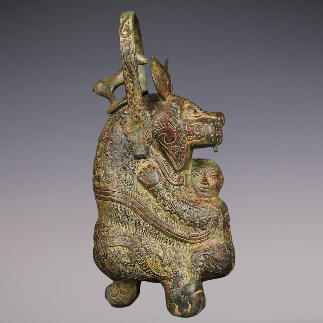 An Exquisite Bronze Beast-Face Pattern Ewer - 4