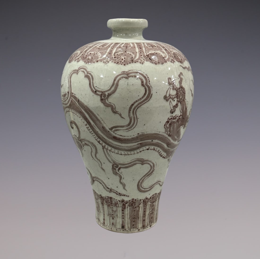 An Exquisite Underglaze-Red Dragon Pattern Vase - 4