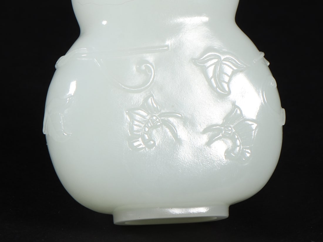 An Exquisite White Jade Melon and Fruit Pattern Snuff Bottle - 7