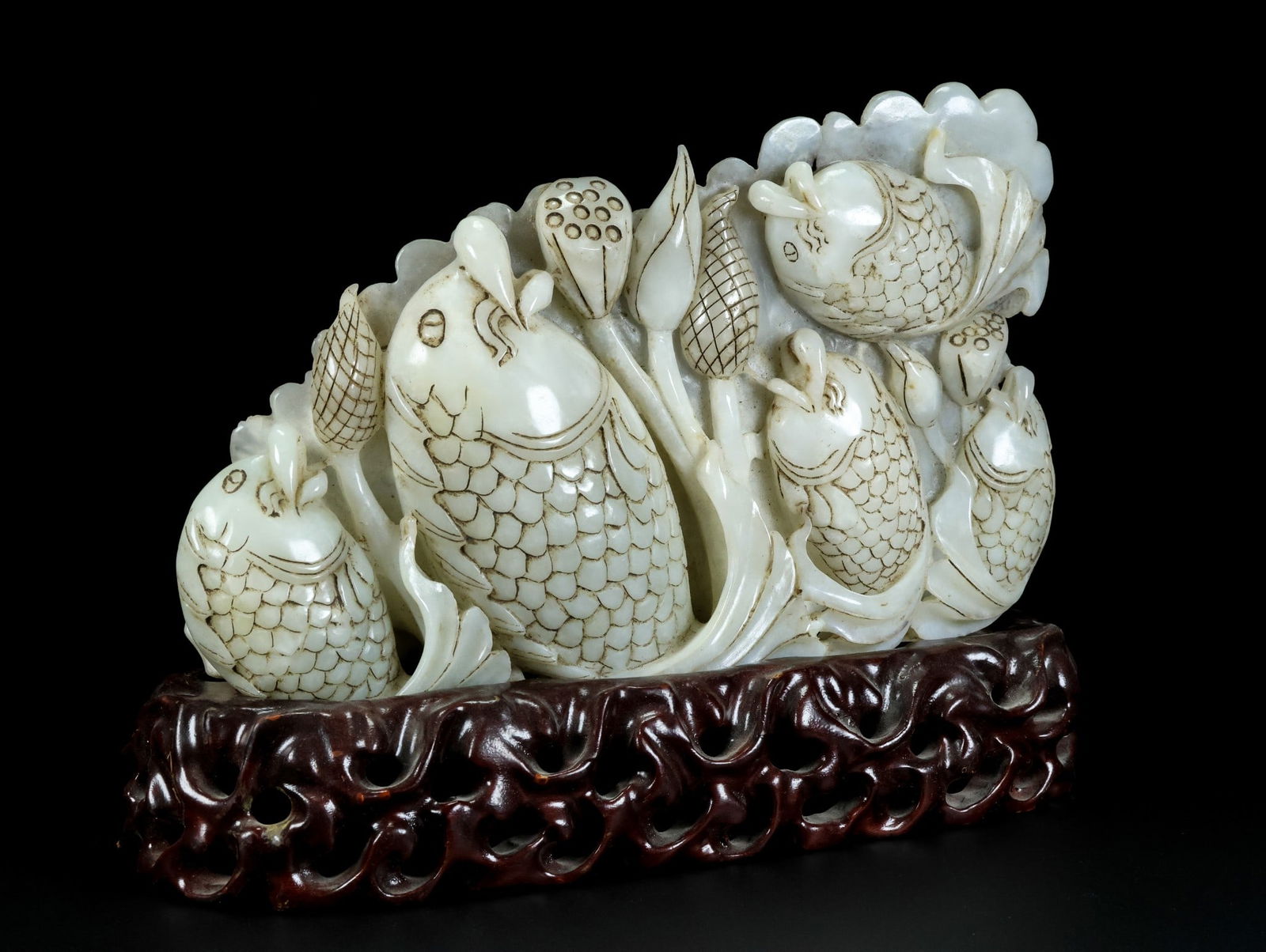 An Exquisite White Jade Fish Pattern Ornament - 2