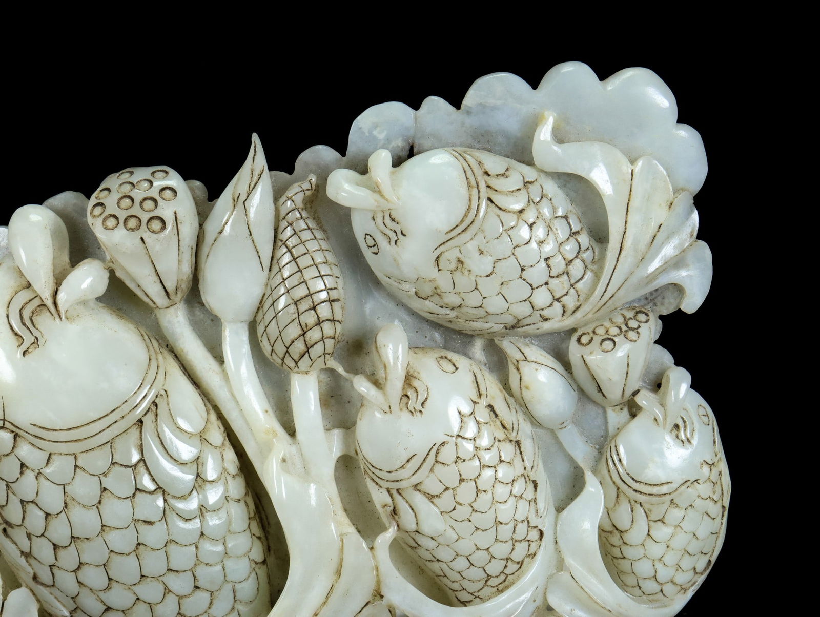 An Exquisite White Jade Fish Pattern Ornament - 5