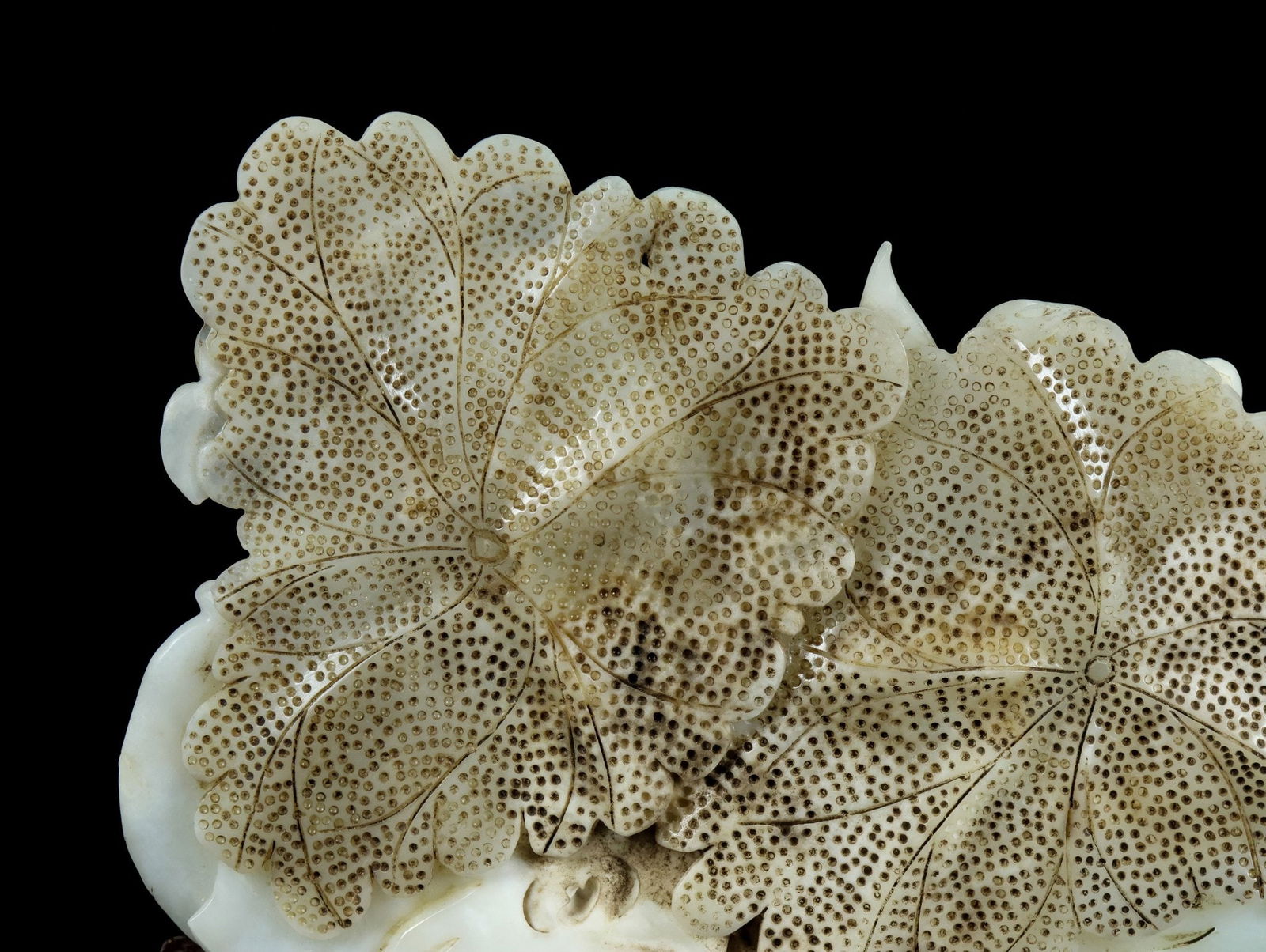 An Exquisite White Jade Fish Pattern Ornament - 7