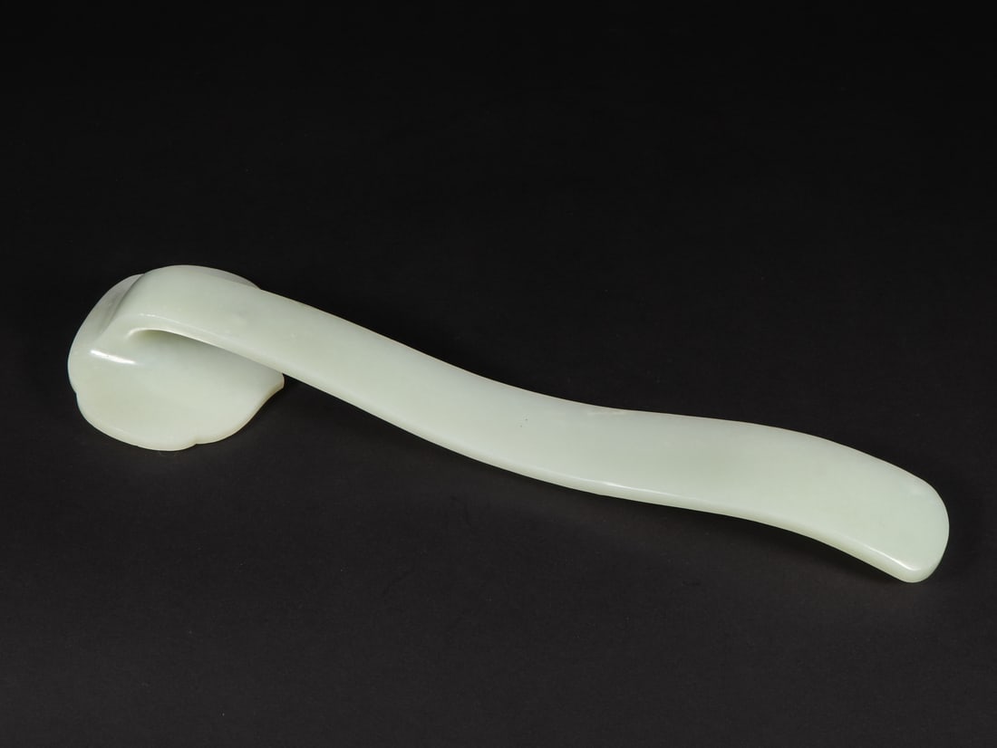 An Exquisite White Jade Elephant Pattern Ruyi - 6