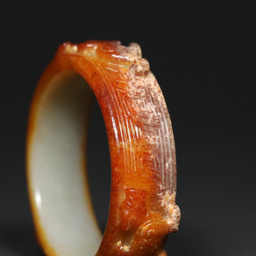 An Exquisite White Jade Tiger Pattern Bracelets - 8