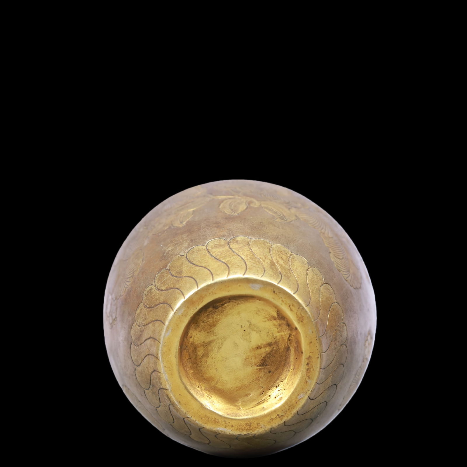 A Exquisite Gilt Bronze Flower Pattern Vase - 8