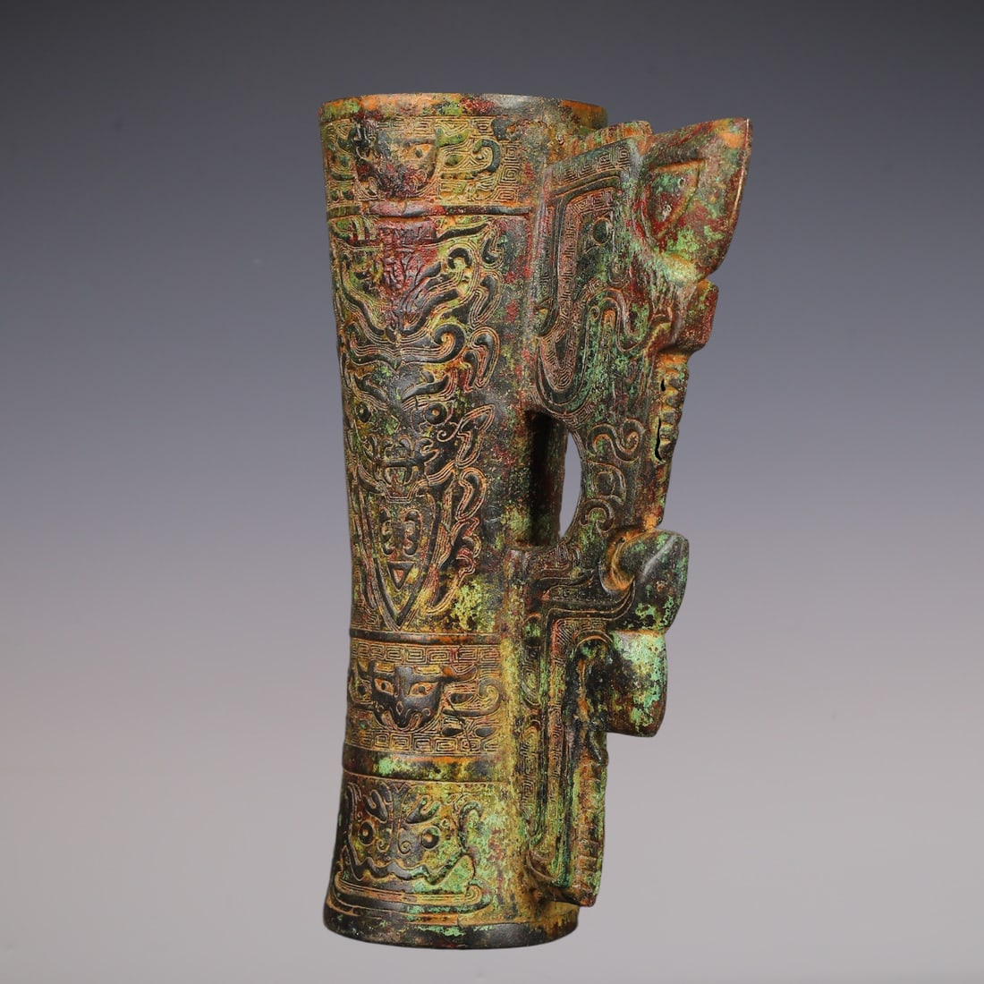 An Exquisite Bronze Beast-Face Pattern Cup - 4