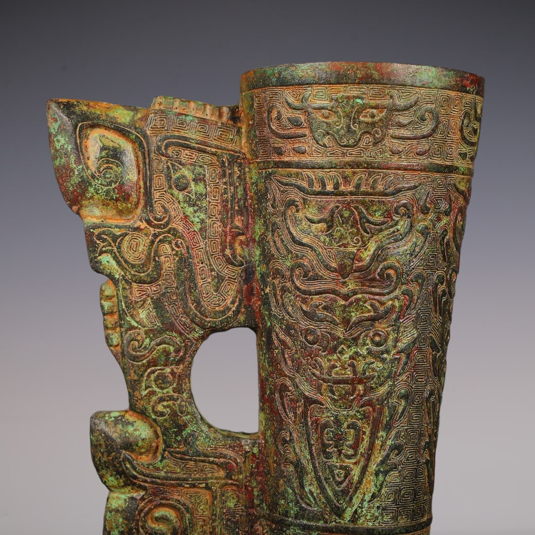 An Exquisite Bronze Beast-Face Pattern Cup - 6