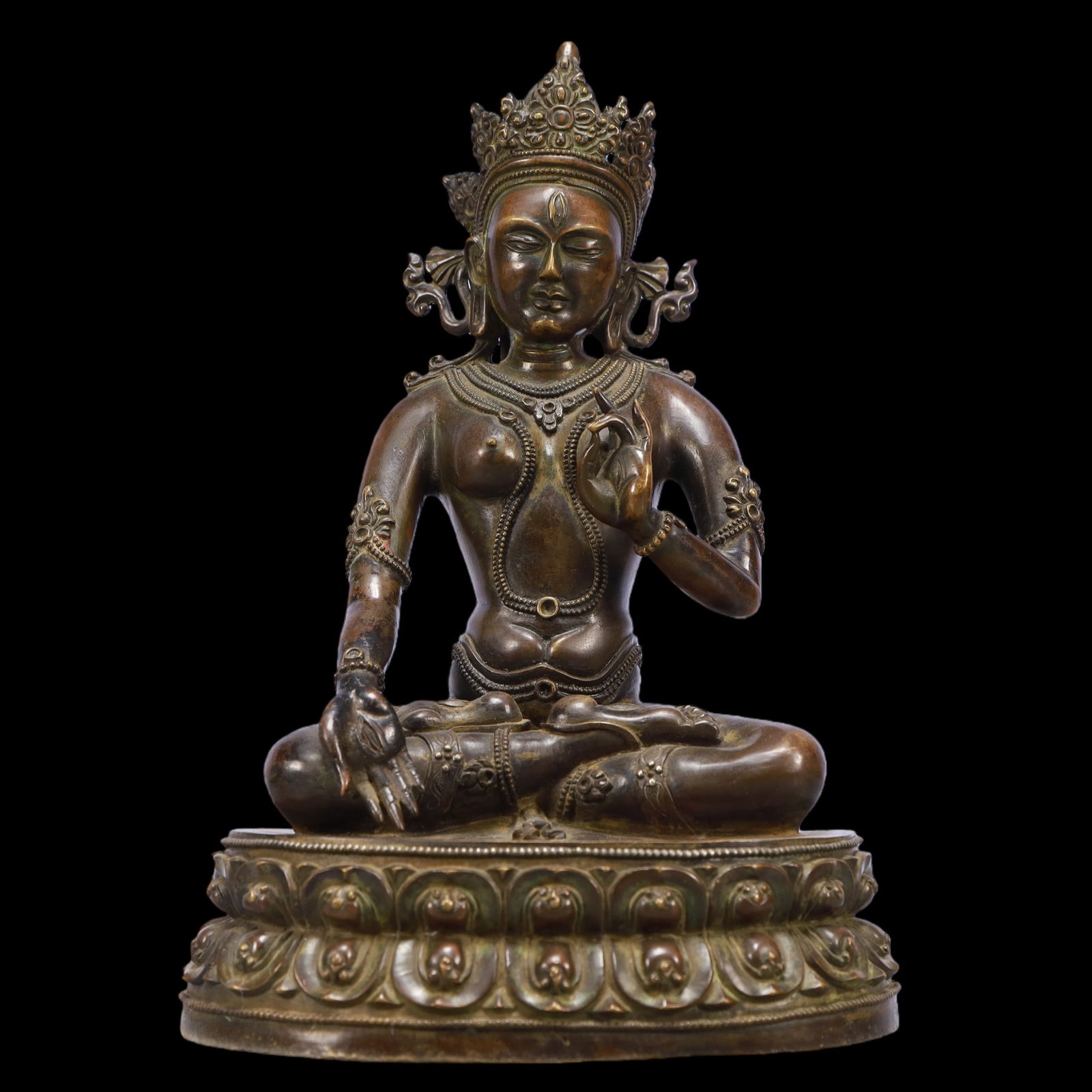 A Exquisite Coppery Statue of Tara (1 of 9)