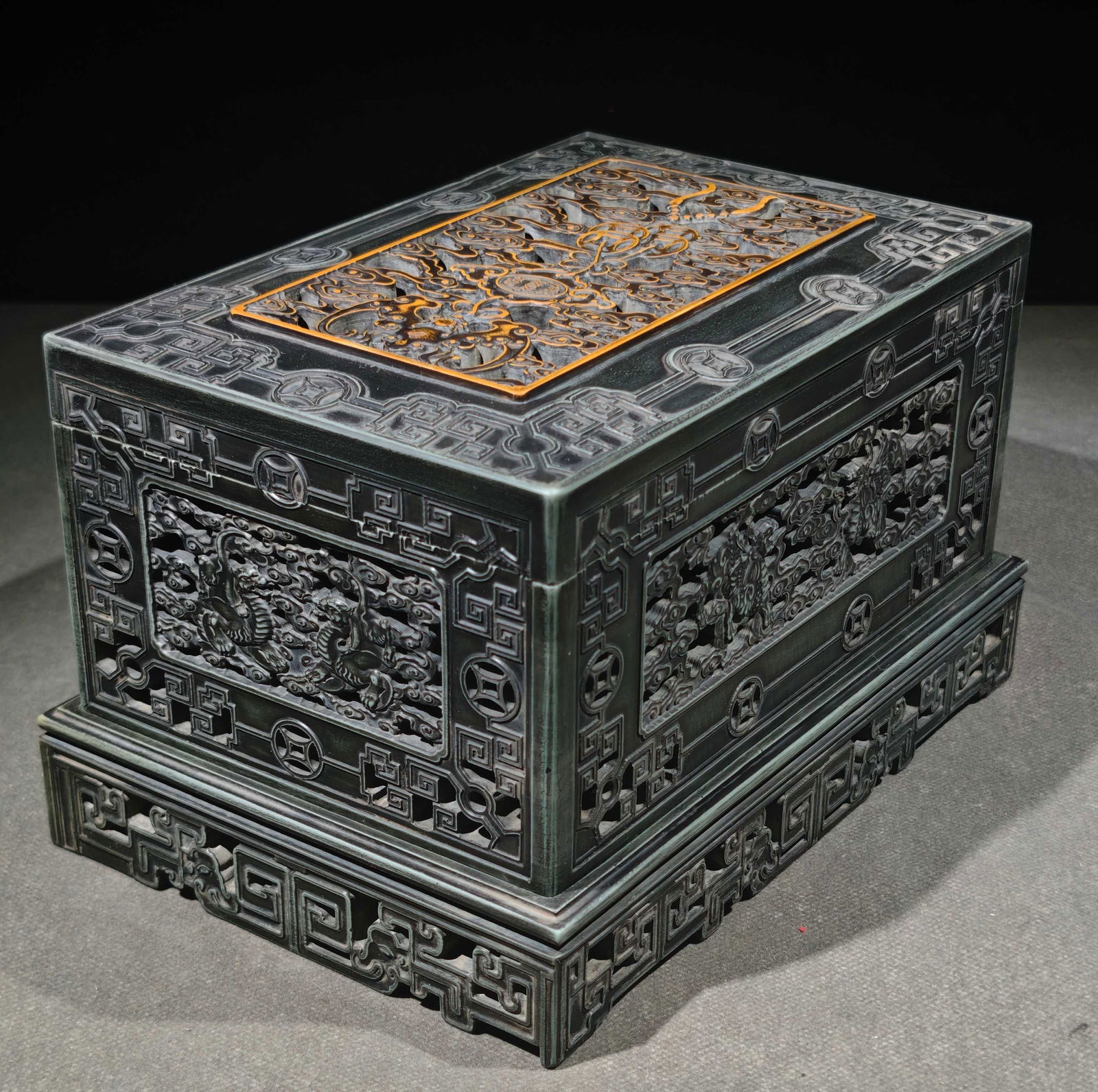 An Exquisite Auspicious Beast Pattern with poem Inkstone: An Exquisite Auspicious Beast Pattern with poem Inkstone Qing Dynasty, China Size:8.9inx6.2inx5.6in松花套砚 中国清代 Size:22.6cmx15.7cmx14.1cm