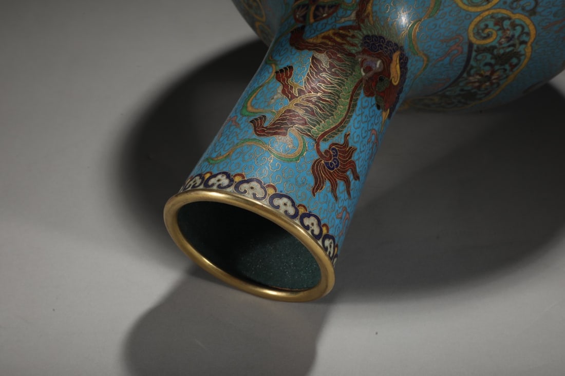 An Exquisite Cloisonne Lotus Pattern Lion Pattern Vase - 8