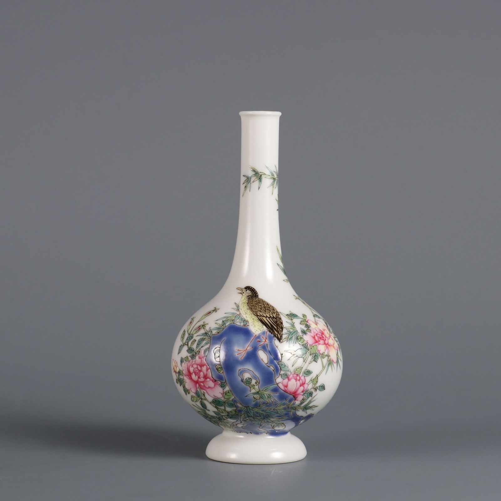 An Exquisite Enamel Flower and Bird Pattern Vase (1 of 8)