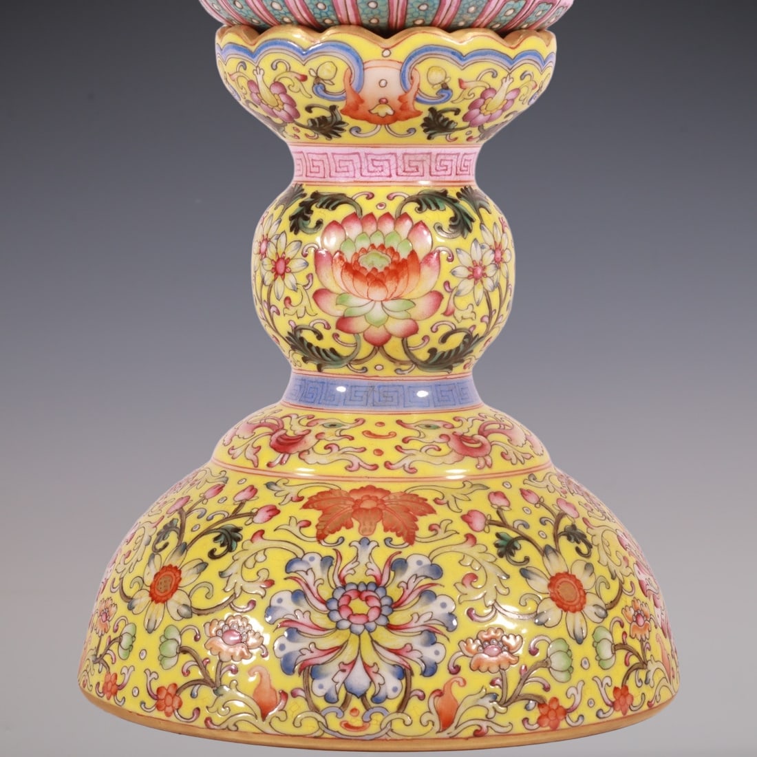 An Exquisite Enamel Lotus Pattern Dragon Pattern Seawater Pattern Hatstand - 3