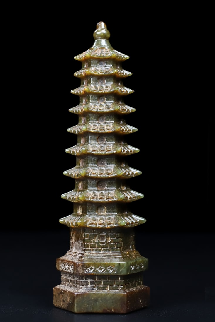 An Exquisite White Jade Pagoda: An Exquisite White Jade Pagoda Han Dynasty, China Size:5.3inx1.8inx1.6in Weight:207.5g白玉塔 中国汉代 Size:13.5cmx4.5cmx4cm Weight:207.5g
