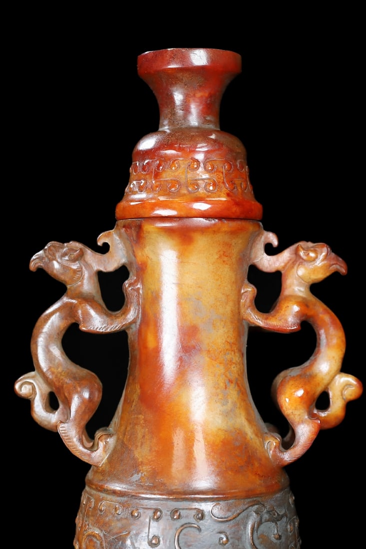 An Exquisite White Jade Dragon Pattern Double-Ears Vase - 2