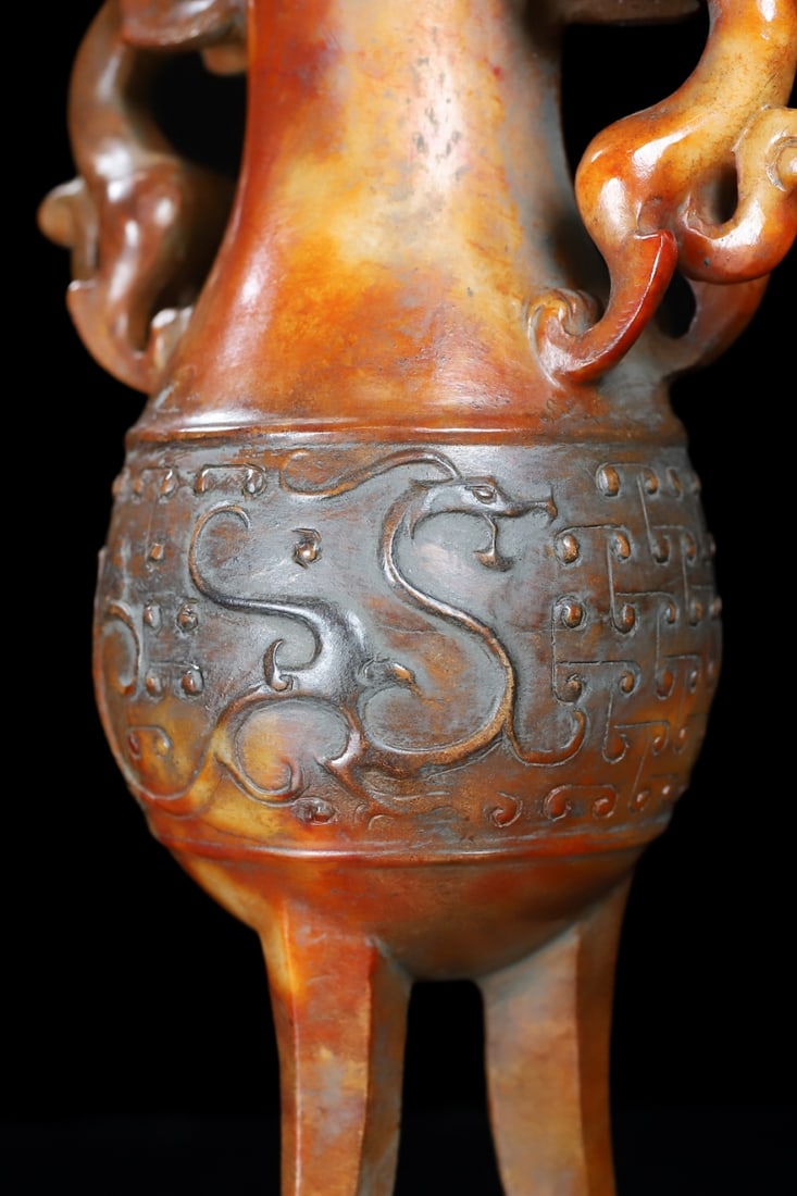 An Exquisite White Jade Dragon Pattern Double-Ears Vase - 5