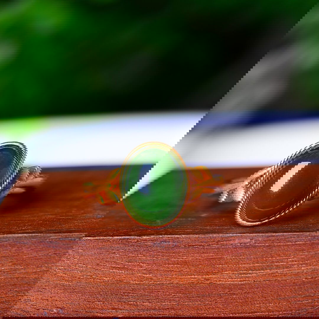 An Exquisite Sterling Silver-Gold Plated Inlaid Jasper Ring: An Exquisite Sterling Silver-Gold Plated Inlaid Jasper Ring,Size:8mmx10mm 纯银镀金镶碧玉戒指