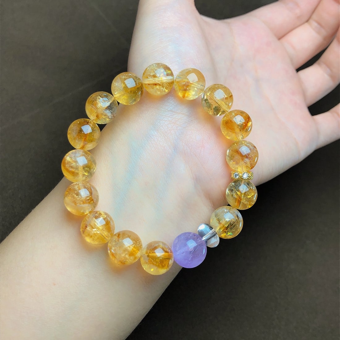 An Exquisite Crystal Bracelets - 2