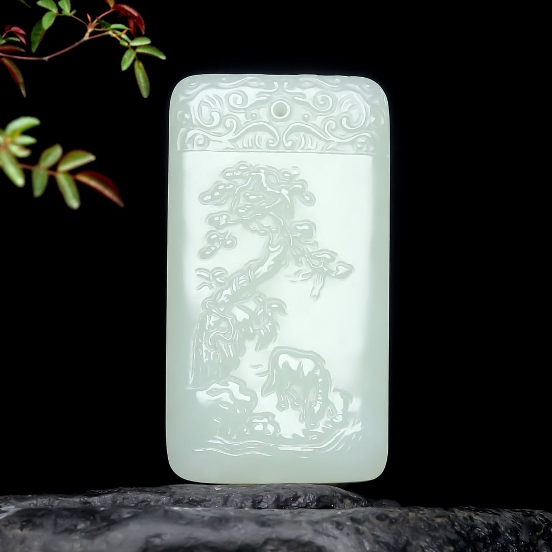 An Exquisite White Jade Horse Pattern Pendant: An Exquisite White Jade Horse Pattern Pendant,Size:49mmx26.5mmx8mm 白玉马纹挂件