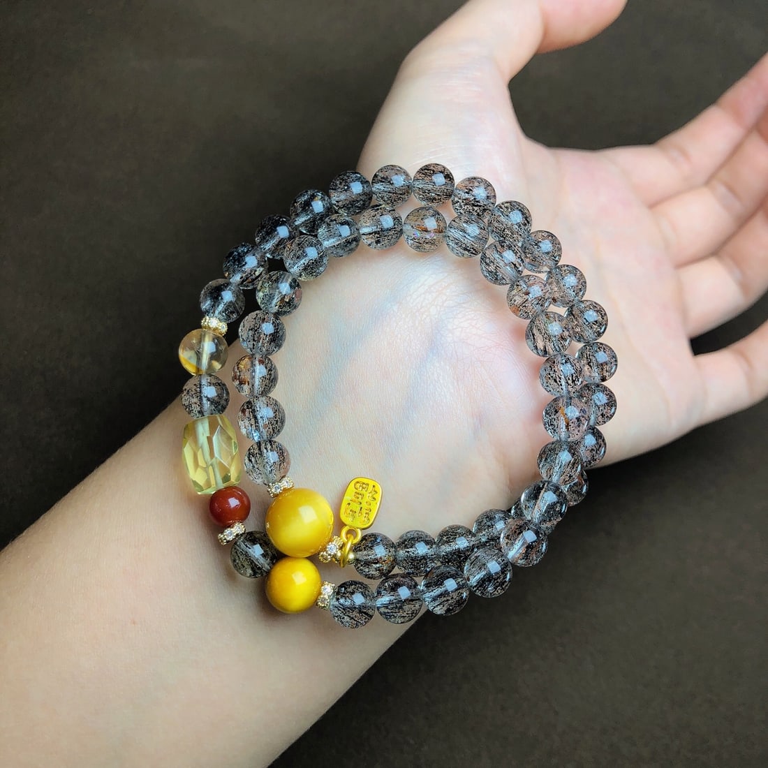 An Exquisite Crystal Bracelets - 2