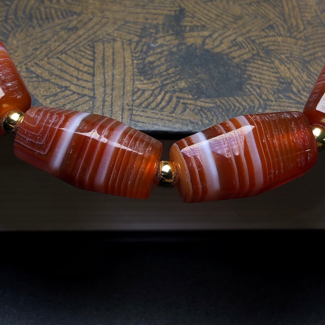 An Exquisite Agate Bracelets - 7