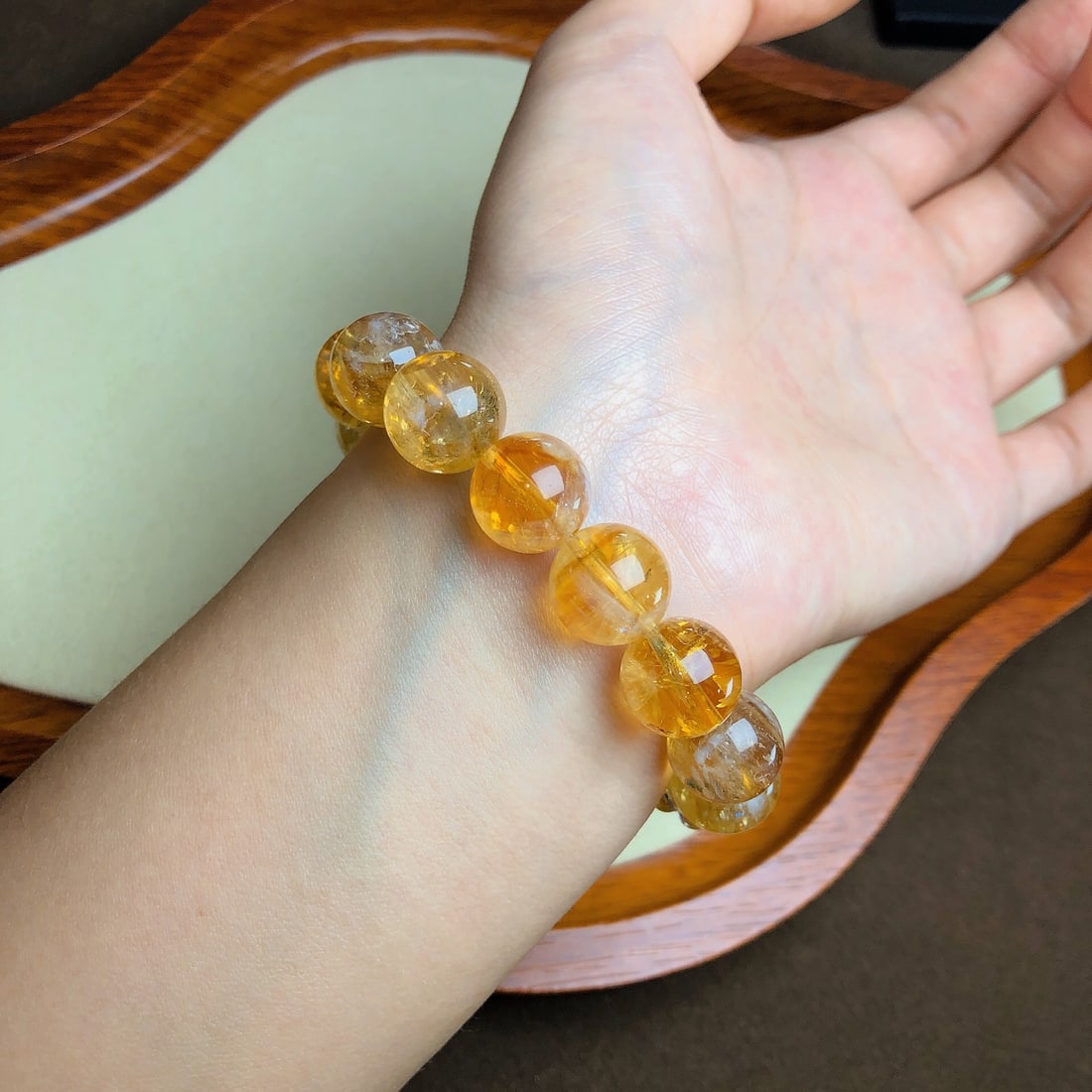 An Exquisite Crystal Bracelets - 5