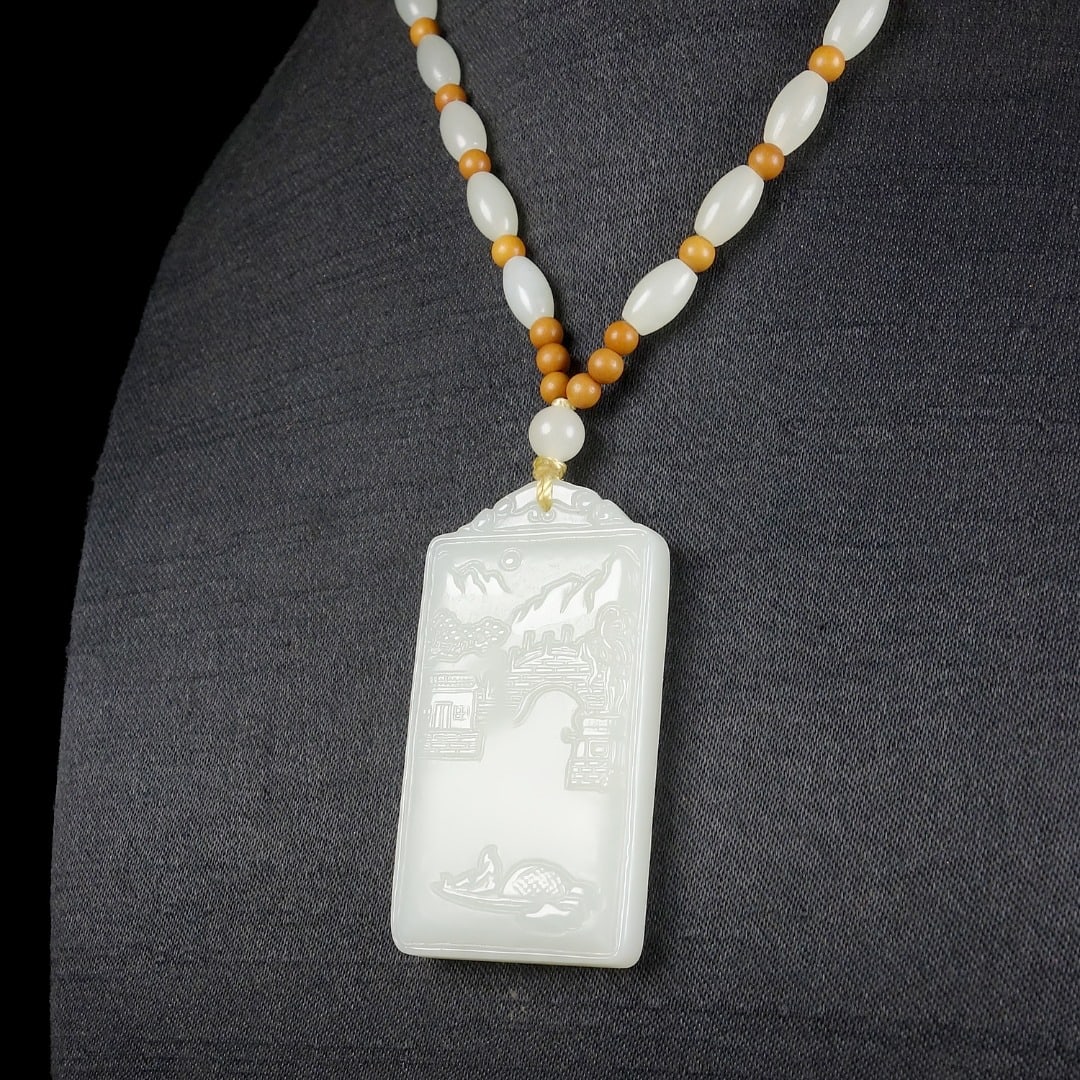 An Exquisite White Jade Landscape Pattern Pendant - 5