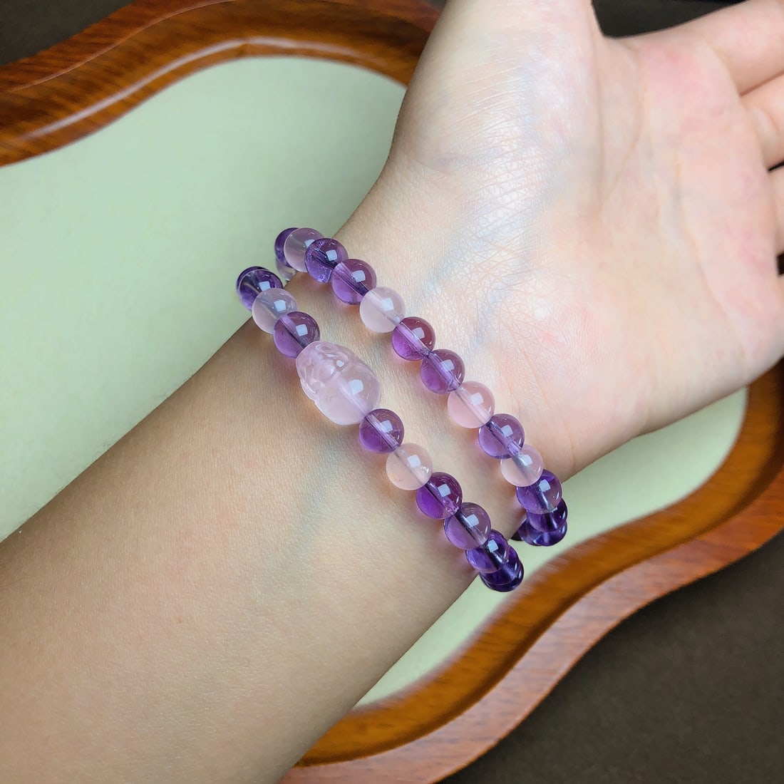 An Exquisite Crystal Bracelets - 5