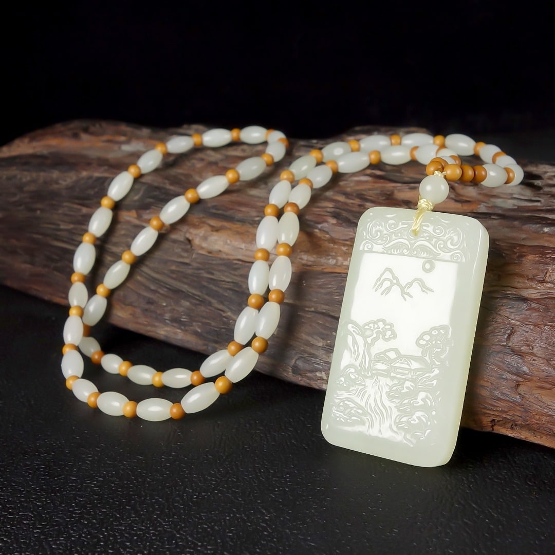 An Exquisite White Jade Landscape Pattern Pendant - 6