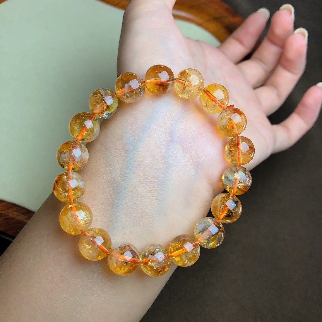 An Exquisite Crystal Bracelets - 2