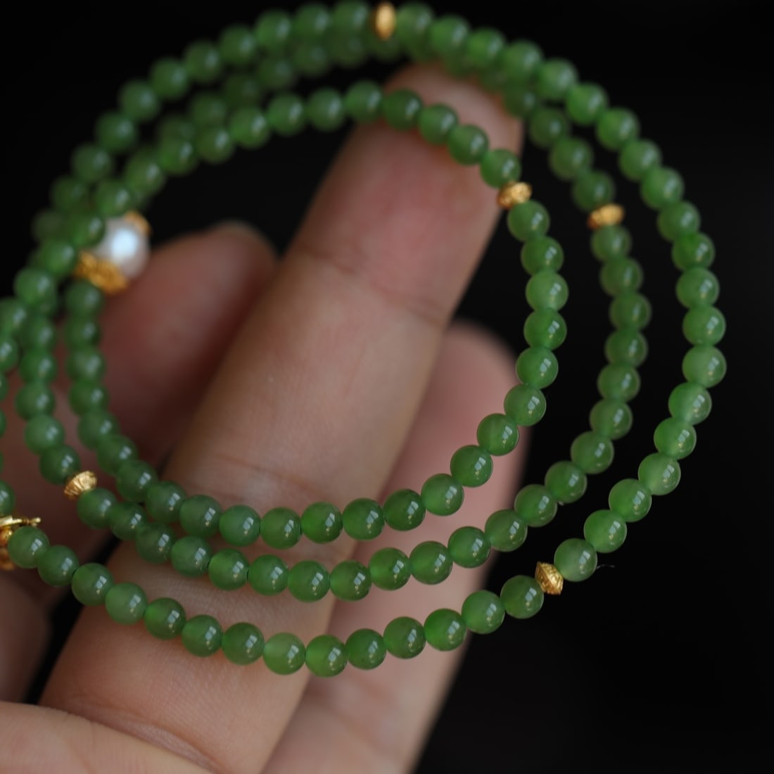 An Exquisite Jasper Bracelets - 4