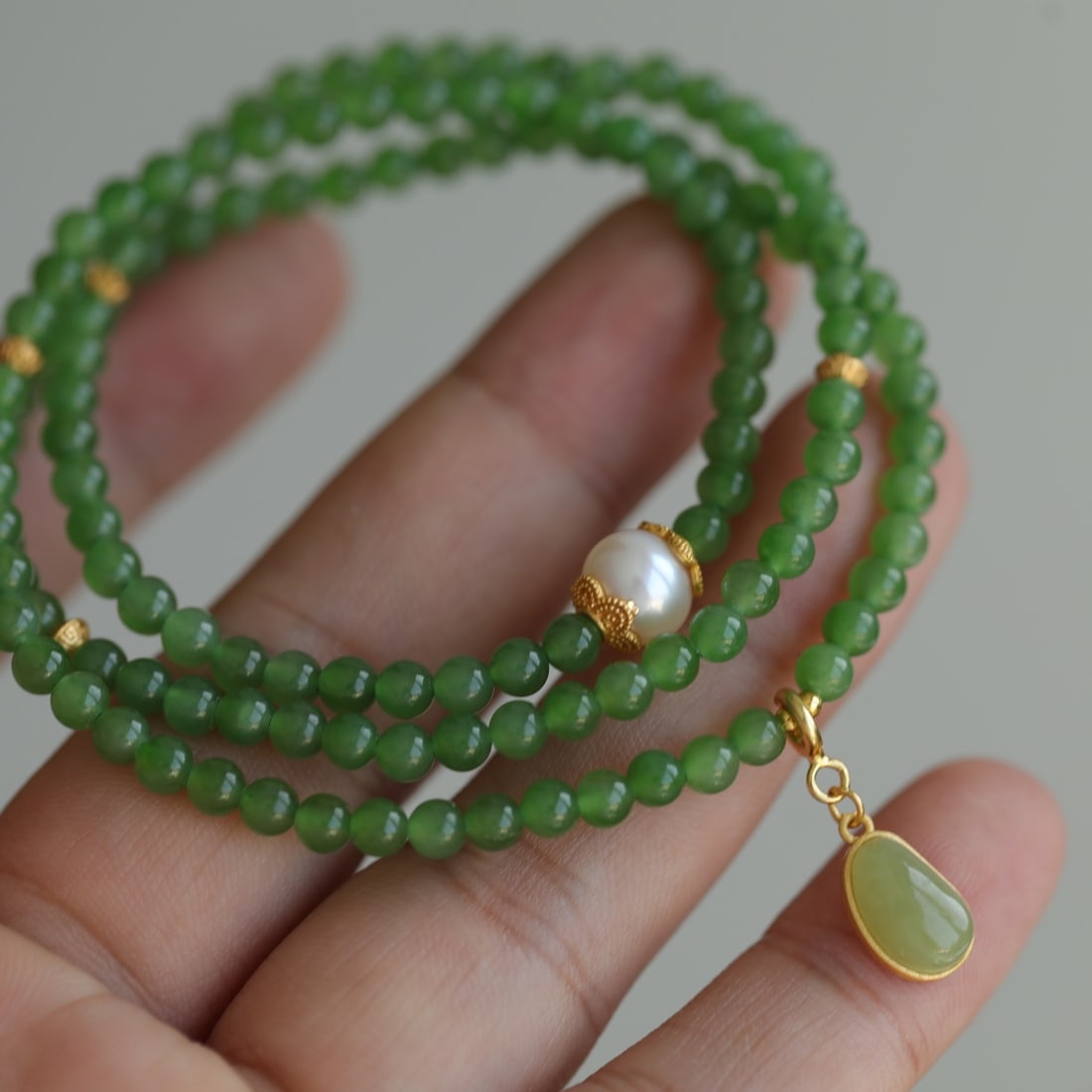 An Exquisite Jasper Bracelets - 6