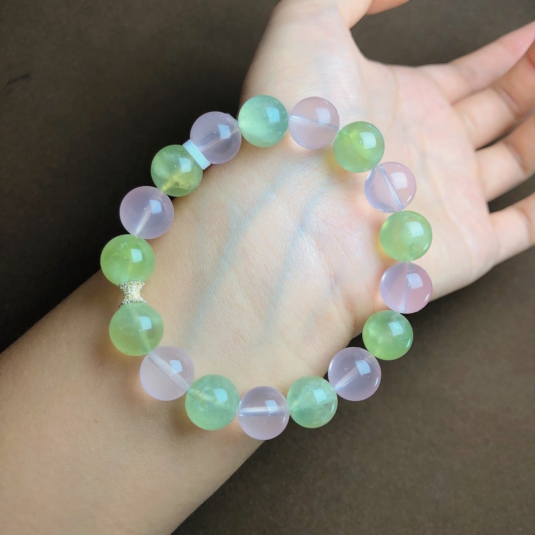 An Exquisite Crystal Bracelets - 2