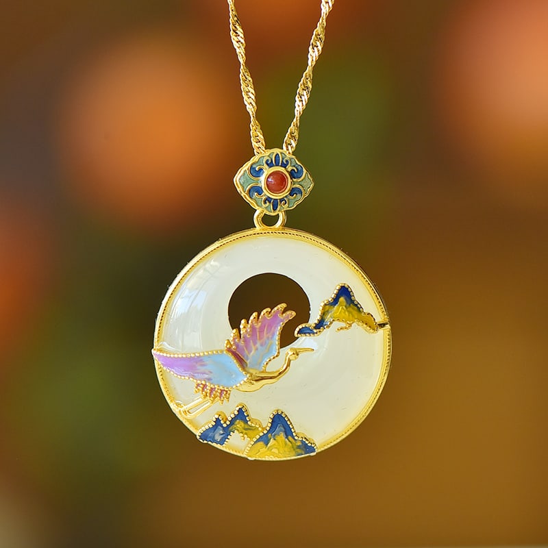 An Exquisite Sterling Silver-Gold Plated Inlaid White Jade Pendant: An Exquisite Sterling Silver-Gold Plated Inlaid White Jade Pendant,Size:23mmx23mm 纯银镀金镶白玉吊坠