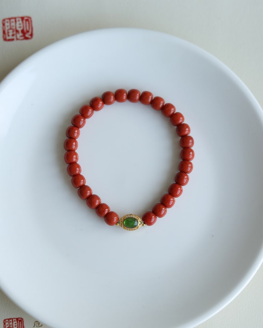 An Exquisite Agate Bracelets,Inlaid Gems: An Exquisite Agate Bracelets,Inlaid Gems,Size:7mm 玛瑙手串,嵌宝石