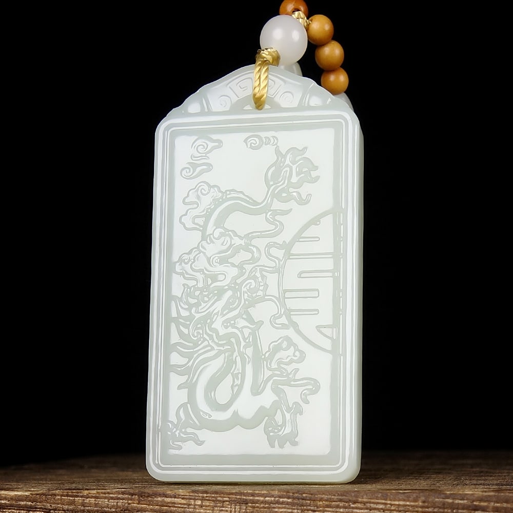 An Exquisite White Jade Dragon Pattern Pendant - 3