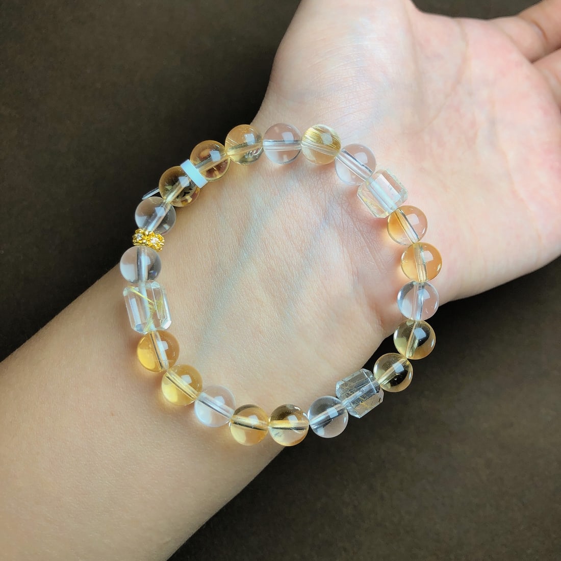 An Exquisite Crystal Bracelets - 2