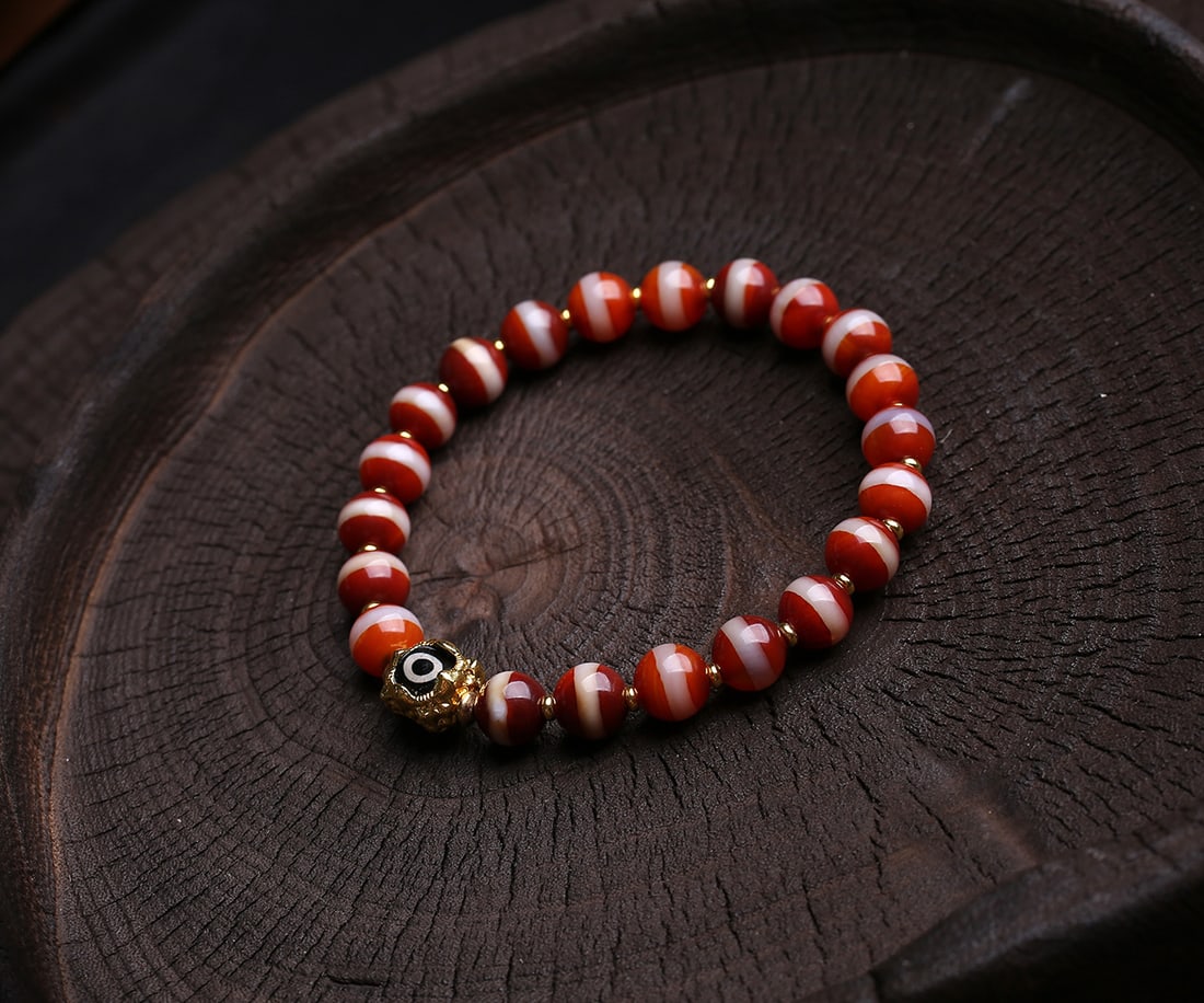 An Exquisite Agate Bracelets - 6